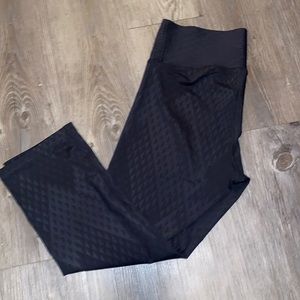 CHAMPION black Yoga capri pants